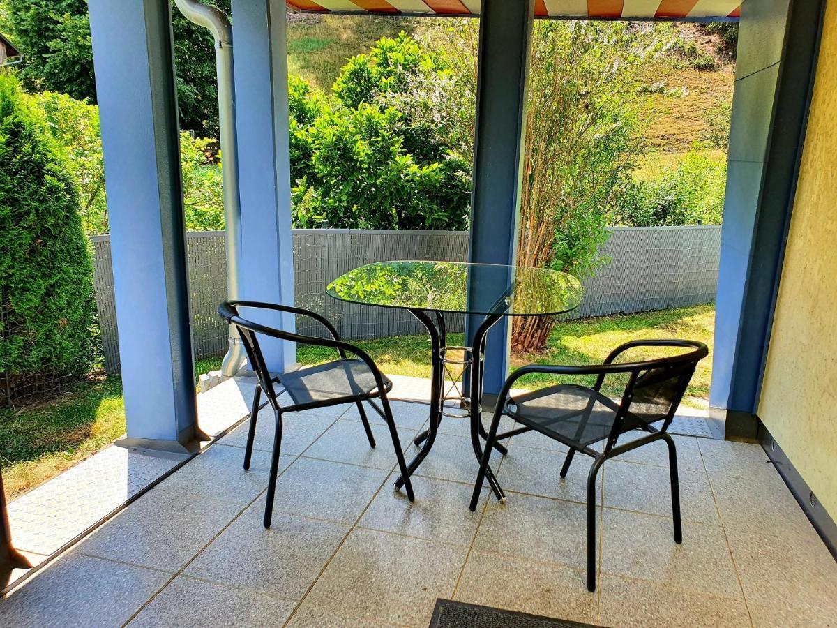 Ferienwohnung Bei Vogel Geroldsgrun Luaran gambar